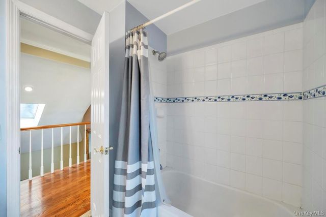 20 Tulip Court, Moriches, NY 11955