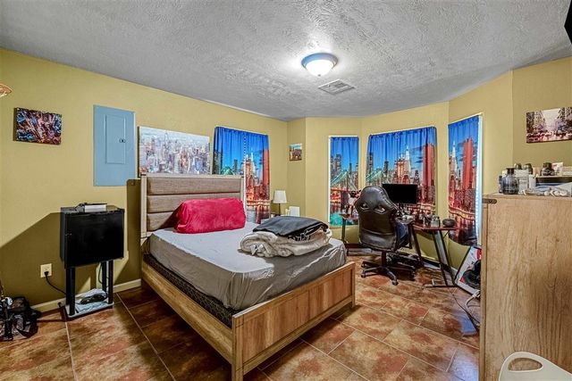 2138 Walker Drive, Westlake, LA 70601