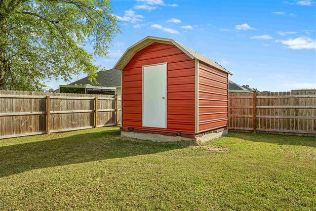 2138 Walker Drive, Westlake, LA 70601