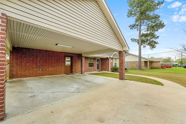 2138 Walker Drive, Westlake, LA 70601