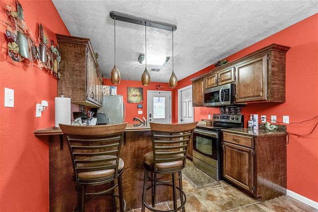 2138 Walker Drive, Westlake, LA 70601