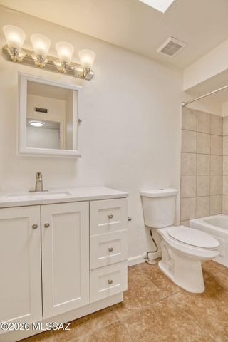 9006 E 8th Street, Tucson, AZ 85710