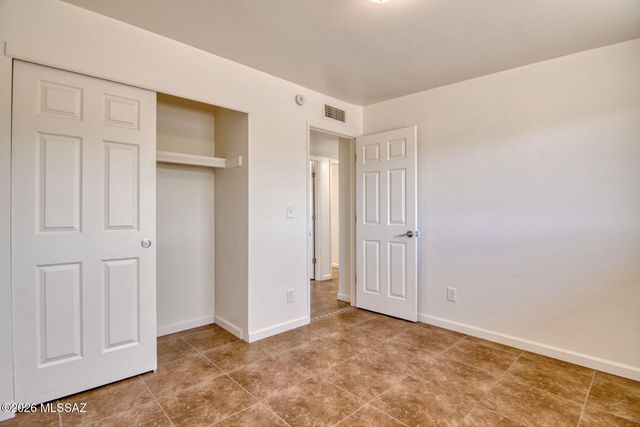 9006 E 8th Street, Tucson, AZ 85710