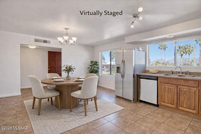 9006 E 8th Street, Tucson, AZ 85710