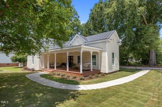 103 N Mckay Avenue, Dunn, NC 28334