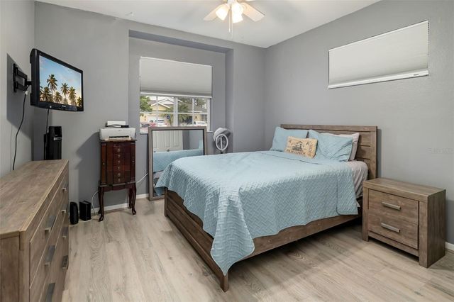 411 28TH STREET W, Palmetto, FL 34221