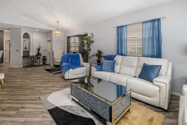 411 28TH STREET W, Palmetto, FL 34221