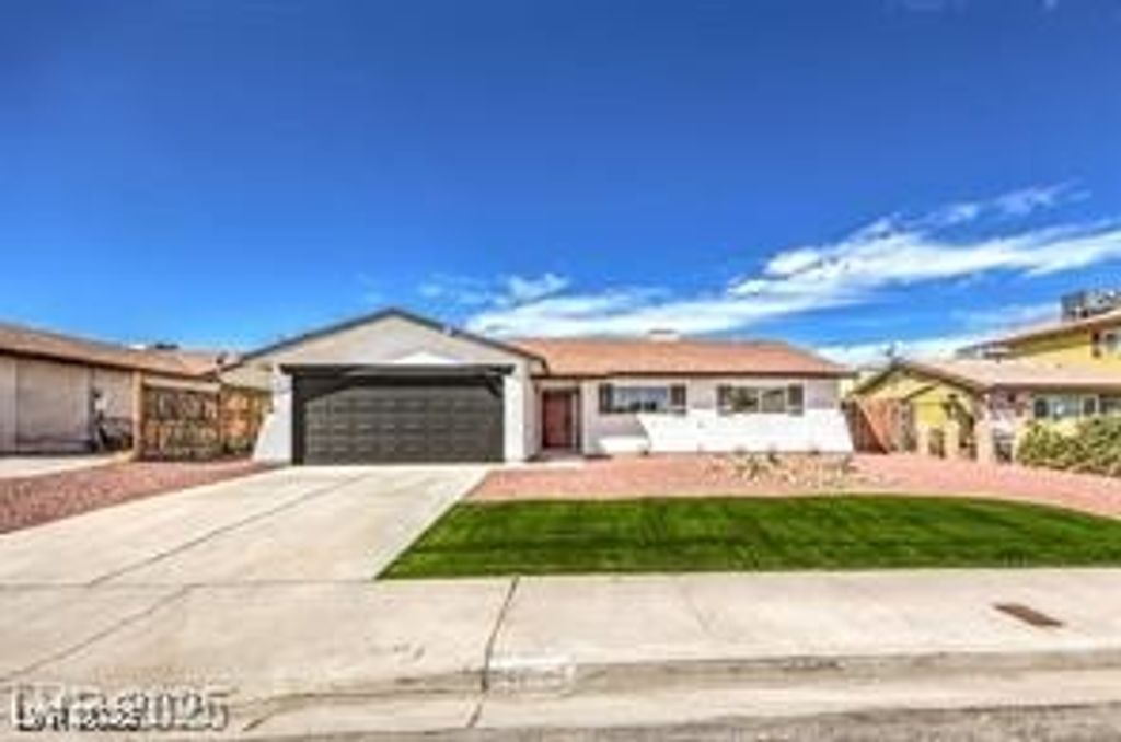 1700 Breezewood Drive, Las Vegas, NV 89108