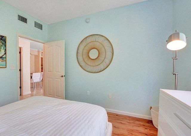 9857 Baywinds Drive 9302, West Palm Beach, FL 33411