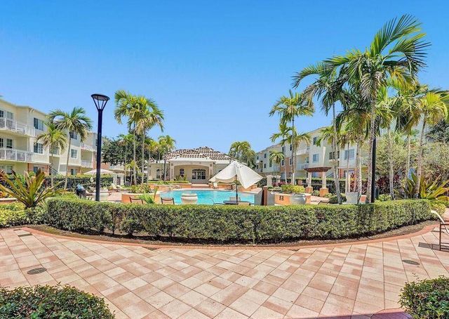 9857 Baywinds Drive 9302, West Palm Beach, FL 33411