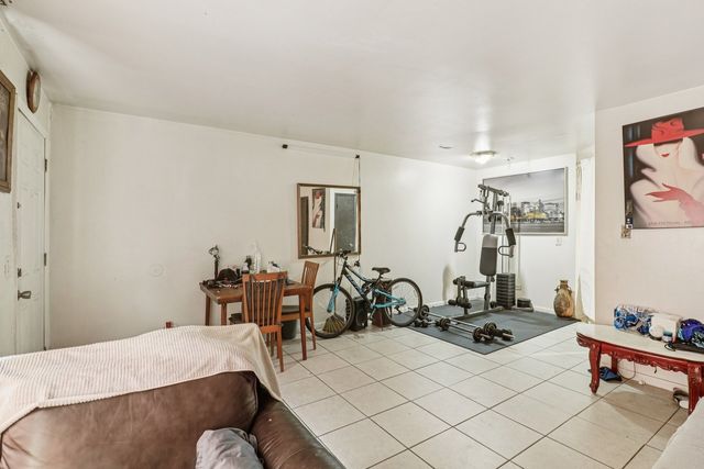 1107 E Algonquin Road 4, Arlington Heights, IL 60005