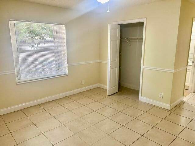 5447 Twin Oakes Road, Greenacres, FL 33463