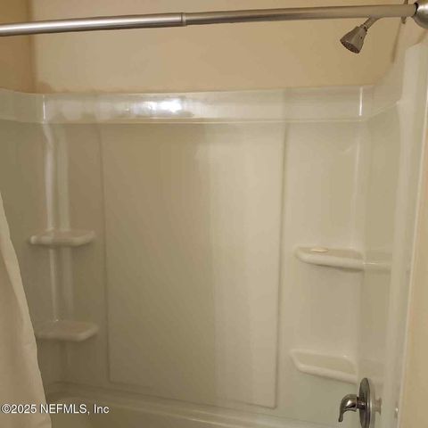 86624 SHORTLINE Circle, Yulee, FL 32097