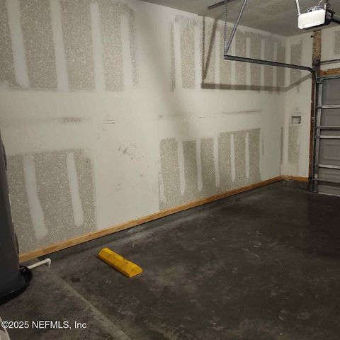 86624 SHORTLINE Circle, Yulee, FL 32097