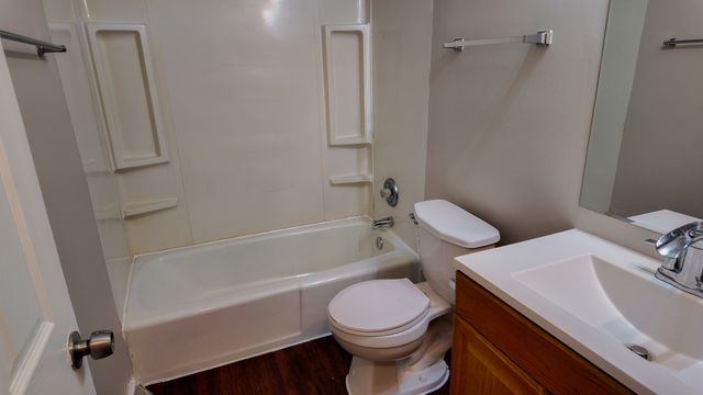 22627 Mission Drive, Richton Park, IL 60471