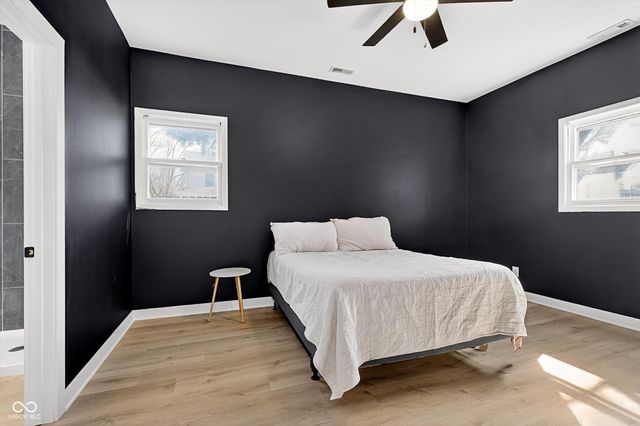 416 W 5th Street W, Greenfield, IN 46140