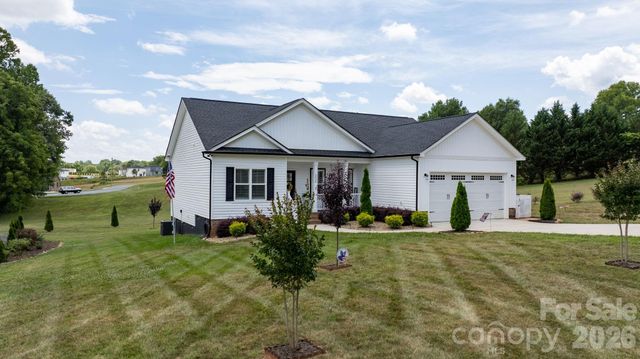 2026 Crestdale Lane, Newton, NC 28658
