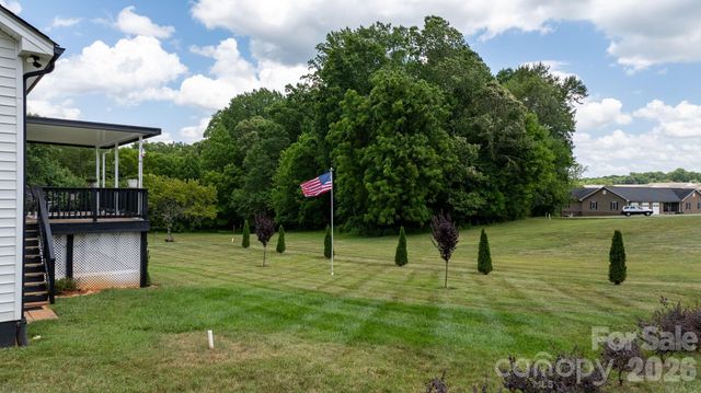 2026 Crestdale Lane, Newton, NC 28658