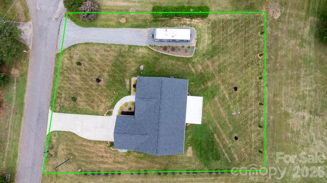 2026 Crestdale Lane, Newton, NC 28658