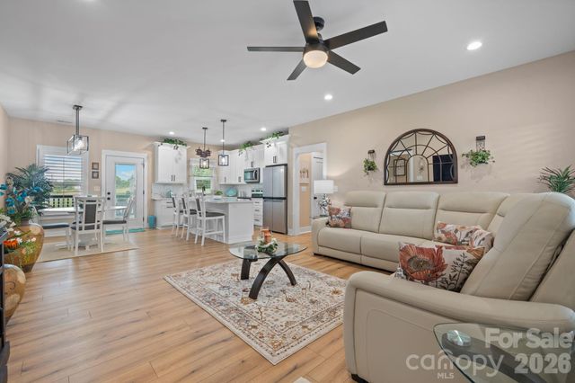 2026 Crestdale Lane, Newton, NC 28658