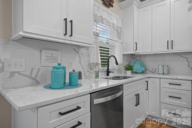 2026 Crestdale Lane, Newton, NC 28658
