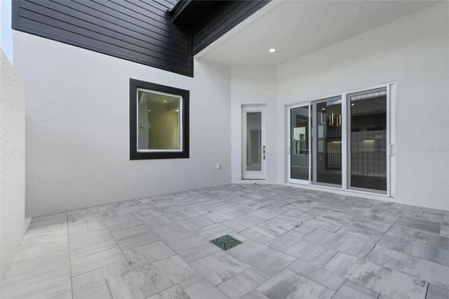 3040 KENSINGTON AVENUE, Davenport, FL 33837