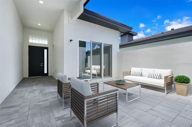 3040 KENSINGTON AVENUE, Davenport, FL 33837