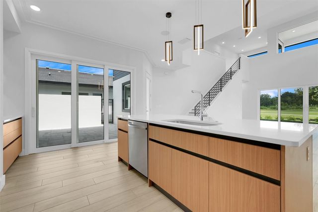 3040 KENSINGTON AVENUE, Davenport, FL 33837