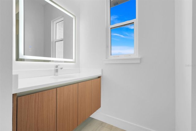 3040 KENSINGTON AVENUE, Davenport, FL 33837