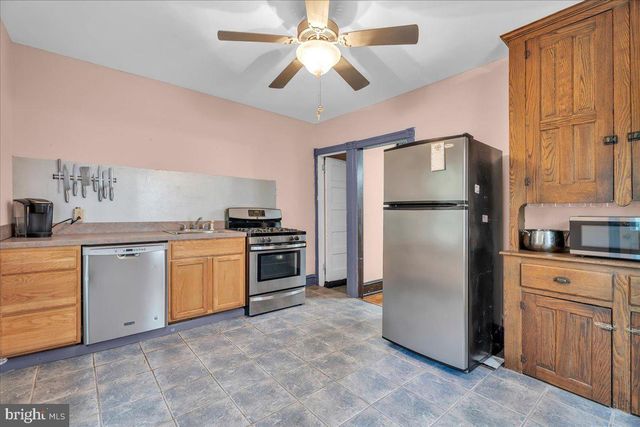 60 LINCOLN AVE, Collingswood, NJ 08108