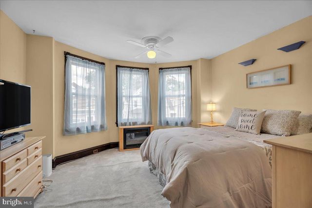 60 LINCOLN AVE, Collingswood, NJ 08108