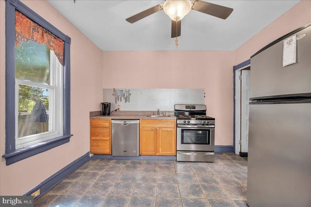 60 LINCOLN AVE, Collingswood, NJ 08108