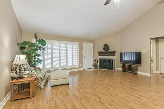 4111 Hermitage Hollow Lane, Kingwood, TX 77339