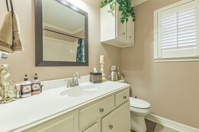 4111 Hermitage Hollow Lane, Kingwood, TX 77339