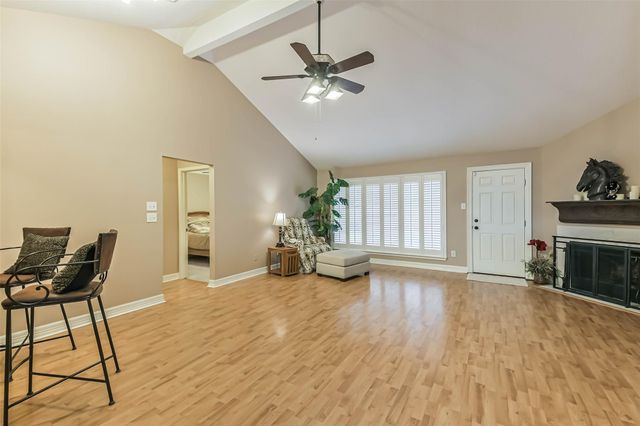 4111 Hermitage Hollow Lane, Kingwood, TX 77339