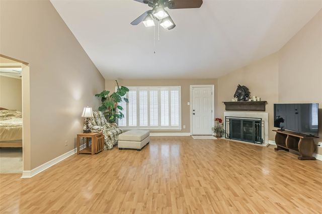 4111 Hermitage Hollow Lane, Kingwood, TX 77339