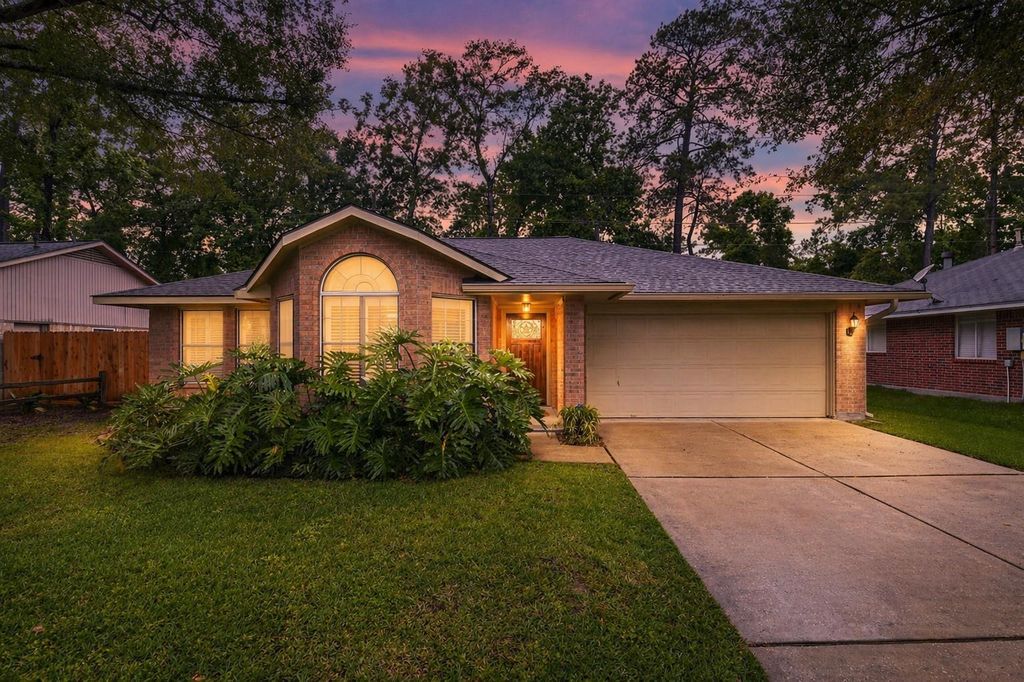 4111 Hermitage Hollow Lane, Kingwood, TX 77339