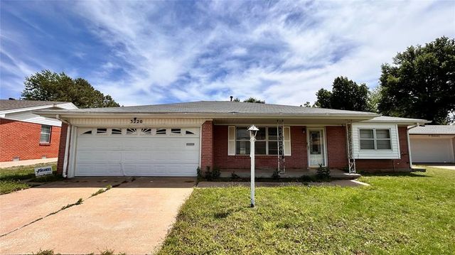 3220 Hilltop Road, Midwest City, OK 73110
