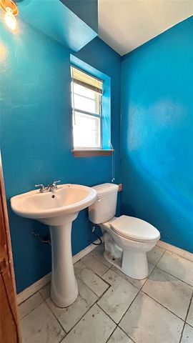 3220 Hilltop Road, Midwest City, OK 73110