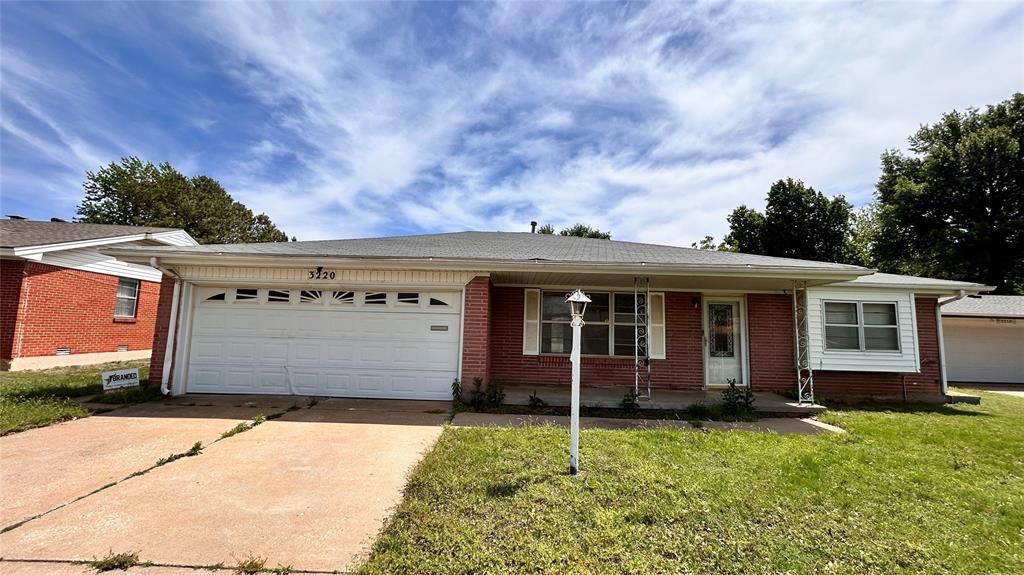 3220 Hilltop Road, Midwest City, OK 73110