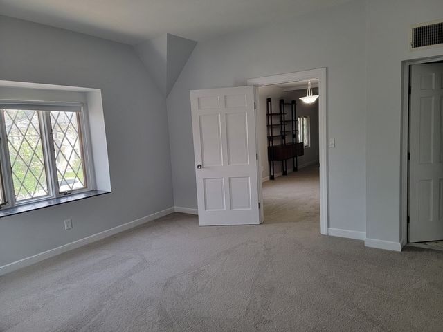 80 Trapelo Road 1, Belmont, MA 02478