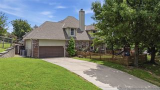 5541 E 77th Street E, Tulsa, OK 74136