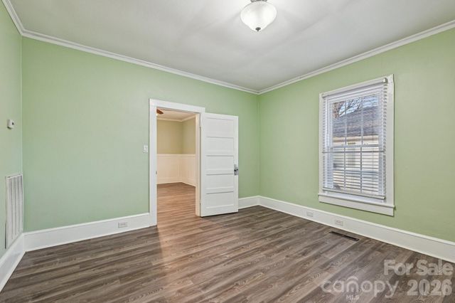 808 W B Street, Kannapolis, NC 28081