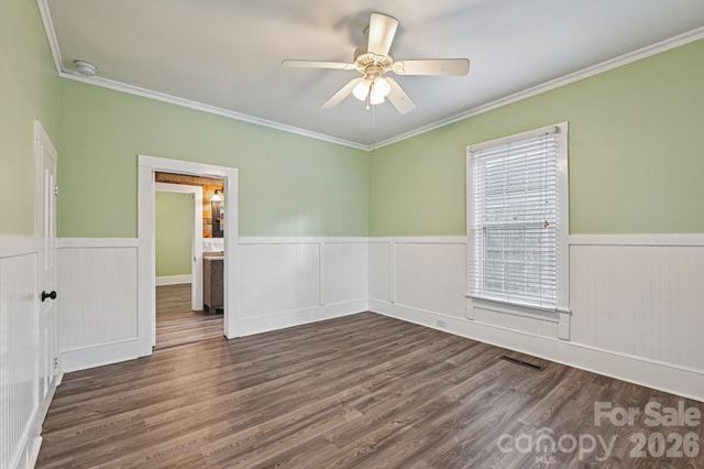 808 W B Street, Kannapolis, NC 28081