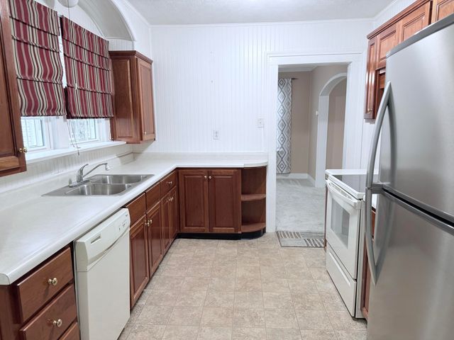 123 N Richardson Drive, Somerset, KY 42501