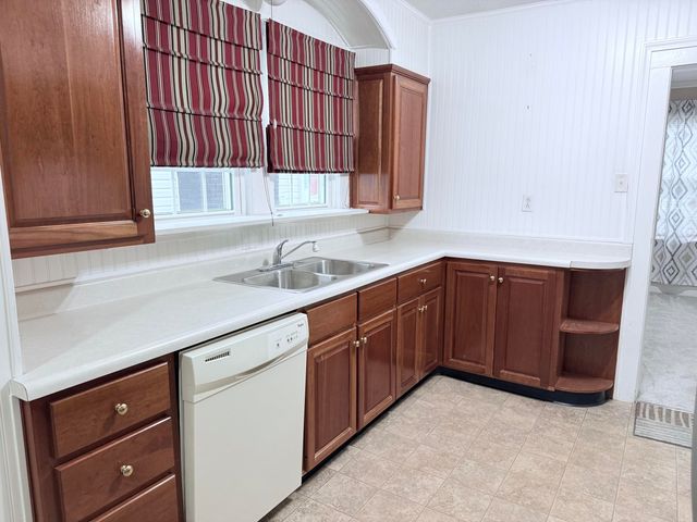 123 N Richardson Drive, Somerset, KY 42501