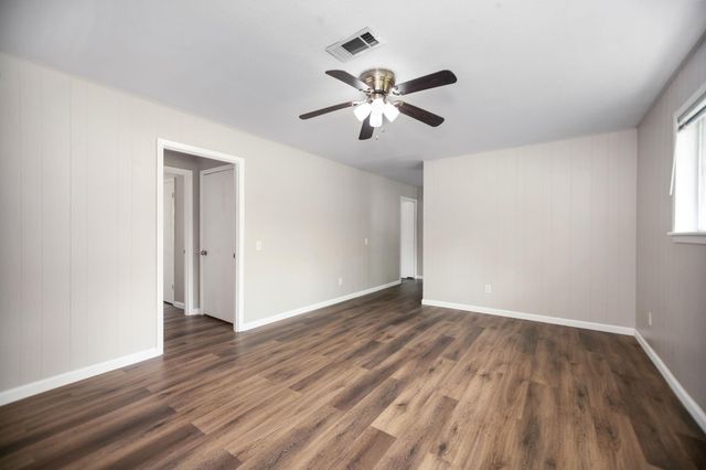 1105 Johnson Avenue, Lufkin, TX 75904