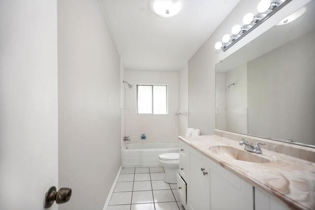 1105 Johnson Avenue, Lufkin, TX 75904