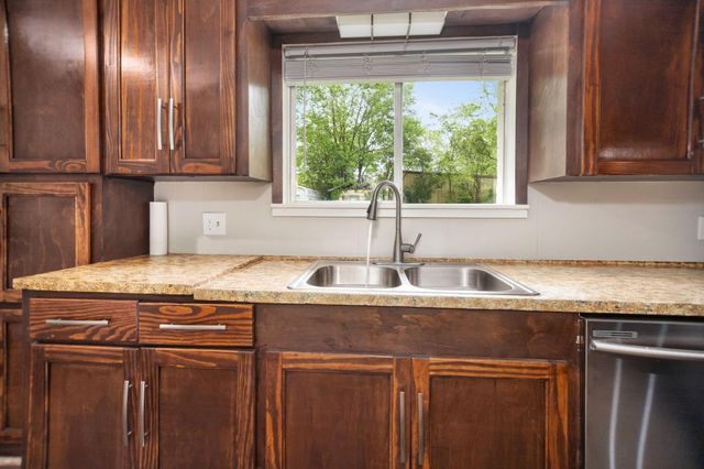 1105 Johnson Avenue, Lufkin, TX 75904