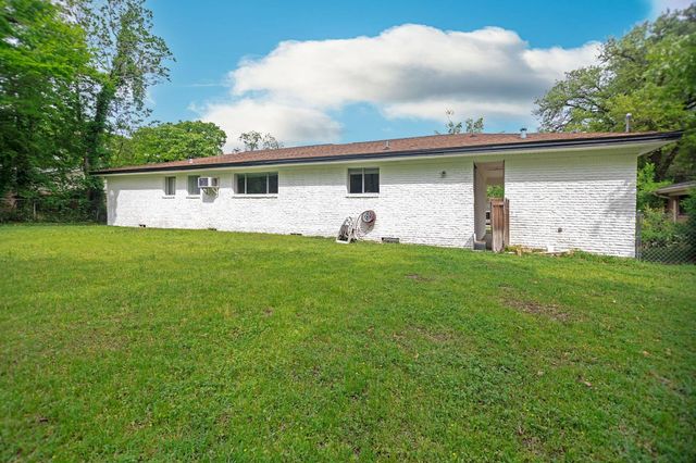 1105 Johnson Avenue, Lufkin, TX 75904